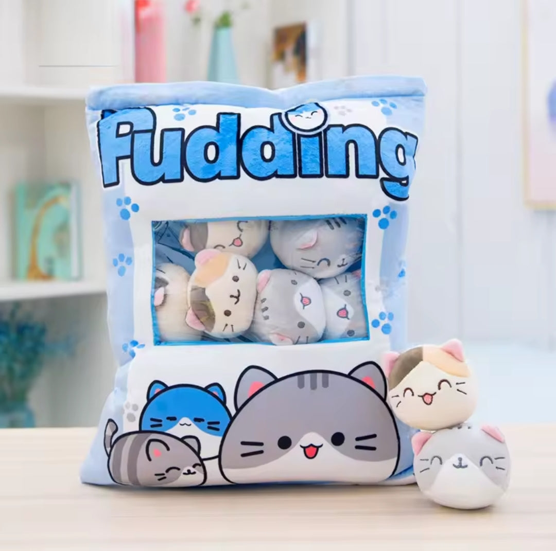 Ajoutez une touche de fun et de gourmandise avec ce coussin peluche en forme de sachet de snacks ! Créatif et tendance, il apporte une ambiance ludique à votre espace. Parfait pour la maison, le salon ou un cadeau original !